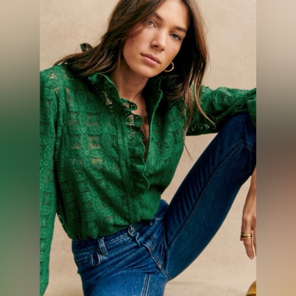 Sezane Chlo Shirt SOLD OUT Green Guipure Lace Top Blouse Shirt is size XS